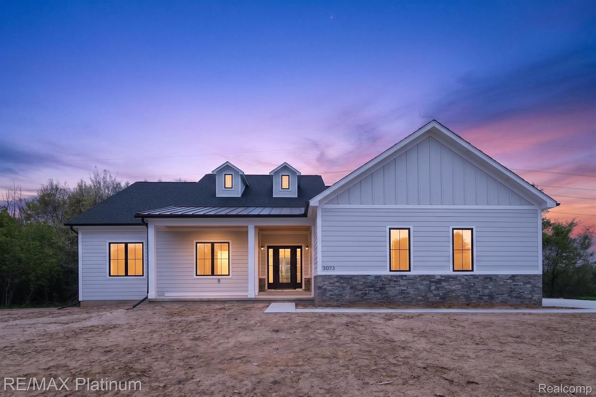 3073 Gecko Trail front exterior at dusk